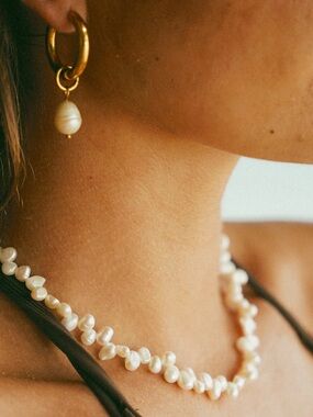 Louise Carter “Kauai” white pearl silver boho hippie choker necklace